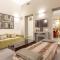 Spanish Steps DeLuxe Apartment