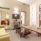 Spanish Steps DeLuxe Apartment