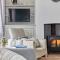 Bosun Cottage - Boutique retreat on the beach