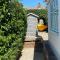 Bosun Cottage - Boutique retreat on the beach