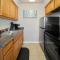 Modern Cozy 1 Bedroom Apartment in Shelby Township