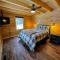 31R Brand new log home on quiet side street in Bethlehem, close to Main Street! 20 min to skiing - بيثليهيم