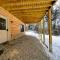 31R Brand new log home on quiet side street in Bethlehem, close to Main Street! 20 min to skiing