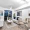 Modern 1 Bed in Downtown Doral With Free Parking