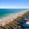 Pure Paradise Kure Beach, Ocean front, Pool coming soon! - كيور بيتش