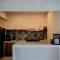 Casa Xhara, Cozy Jungle Villa 3 BR Pool and Grill