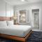 Beach Village at The Del, LXR Hotels & Resorts
