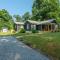 Peach & Pine Cottage