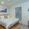 Peach & Pine Cottage