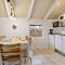 2 Bedroom Cozy Home In Juelsminde