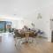 Breath of Nature Home with Pool & BBQ in Throsby