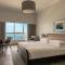 Dubai Marriott Harbour Hotel And Suites
