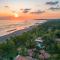 Sunset del Mar Beach Resort