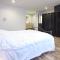Nice Home In Quettehou With Kitchen