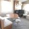 Jules Holiday Caravan