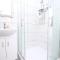 Modern Guesthouse, Fast Wi-Fi, Street Free Parking, Central, Fully Equipped