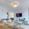 Gorgeous Apartment In Calahonda - Sitio de Calahonda