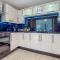 Gorgeous Apartment In Calahonda - Sitio de Calahonda