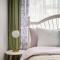 Mid-century Charm apartments в центре Алматы