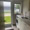 Ailsa Lodge with Hot Tub