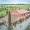 Podere Sant’Alberto with pool - Happy Rentals