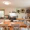 Great Home with Game Space Close to Baech