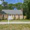 Great Home with Game Space Close to Baech