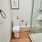 Host & Stay - Emerald Beach House
