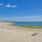 Central AC Close to Beach Dog Friendly!