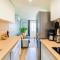 SELECTsoHOME - Bel appartement rénové idéalement situé au coeur du Lavandou et de ses animations ! - MARINA-5