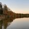 Central AC 3 Min Walk to Pond