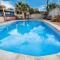 Las Vegas Retreat - 5 Mins From The Strip Home