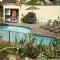 Hotel Iris - Mission Valley-San Diego Zoo-SeaWorld