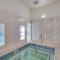 Grand Junction Condo Balcony, Community Pool! - غراند جنكشن