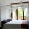 Restful Beach Front studio-Diani