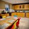 5 bedroom house - Pool table - Contractors - Crew