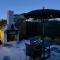 Sunkist B & B