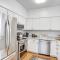 Walk to Lake Michigan - South Haven Condo!