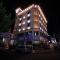 Hotel Gray