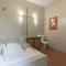 Hill Apartment No.6 - Stunning Coral Sea Views