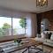 79 Protea Charming self-catering Home, sleeps 6 with Sea Views