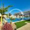 Lovely 2 Bedroom Family Apartment w/ Pool