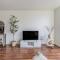Seattle Modern and Stylish Penthouse Apartment (Wifi, Pet Friendly, Rooftop)