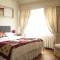 Oriente Hostal