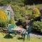 Tre-Allt Gorgeous Cottage
