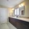 Relax in Luxury - 3 Bed, 2 Bath Oasis with Pool - فورت لاودردال