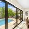 Relax in Luxury - 3 Bed, 2 Bath Oasis with Pool - فورت لاودردال