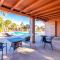 Charming dog-friendly, 2BR-1BA with Pool, Mountain Views - Tucson