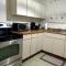 Boricua Guest House Apartment