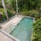 The Condo - A Spacious Villa Near Beach and Town